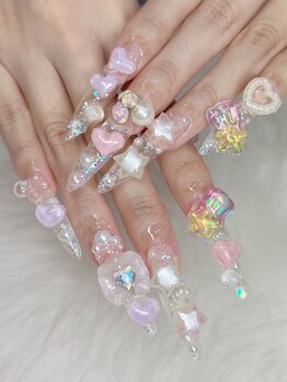 ネイルサロン ネイルズゴーゴー 渋谷店(NAILSGOGO)の写真/［渋谷駅］『推しネイル』あなたの推しをミニキャラにして3Dネイルをその場で作ります！衣装モチーフもOK★