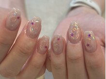 クルネ(QULNE)/ホログラムネイル ピンクネイル