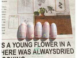 春色チェックネイル☆