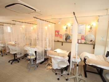 たけみや/■radiar（エステスペース）１階