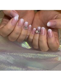 上品ネイル