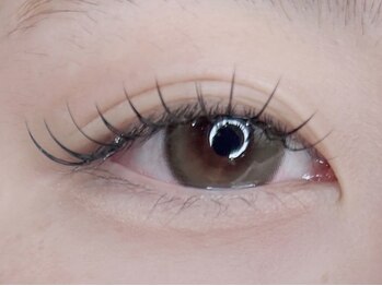 ミズマニア(mizmania)/ナチュラルな束感マツエク♪♪