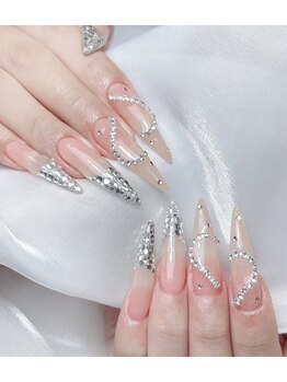 オーラ 関内 伊勢佐木長者町(Aura)/長さだしワンホンデザイン