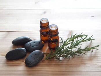 アロマアンドボディデザインサロン アースカラー 自由が丘(EARTH COLOR)/フランス産の本格アロマ(精油)