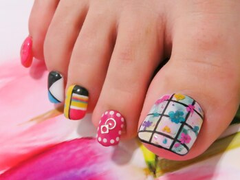 カラーズ 浜松店(colors)/押し花散らしポップデザイン♪