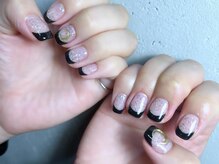 ノラ ミナミアオヤマ(NORA MINAMIAOYAMA)/キラキラ黒フレンチ