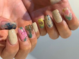 フラワーネイル