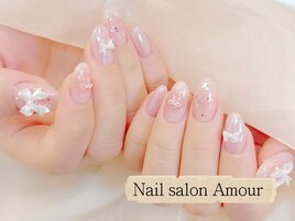 チークネイルにリボンデザイン