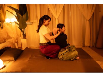 シファ(Sifa)/首肩 肩甲骨 背中 腰 ストレッチ