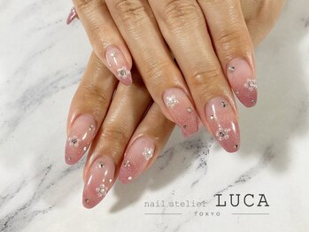 ネイルアトリエルカ(nail atelier LUCA)/C-29 大人可愛いワンホンネイル