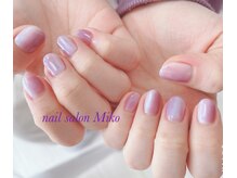 ミコ(Miko)/ラベンダー縦グラデネイル