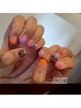 シキ(SIKI)/おでかけイベントネイル