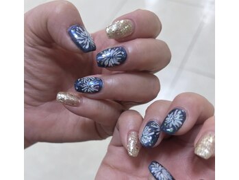 ナギ(Nagi)/トレンドネイルデザイン