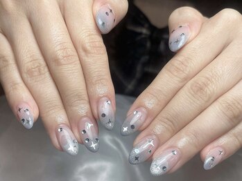 ブイピーネイル 新大久保(VP nail)/長さだし&やり放題90分