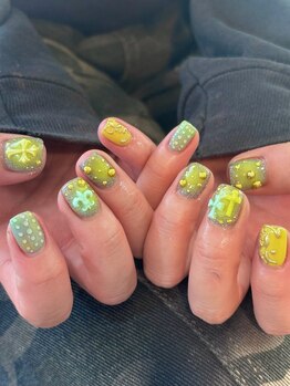 ショート海外ネイル