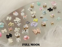 フルムーン(FULL MOON)の雰囲気（小さいストーンから大きいパーツまで沢山ご用意しております！）