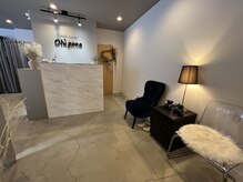 ネイルルーム オルポノ(Olupono)