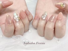 フリージア(Freesia)/定額コース¥6,980♪