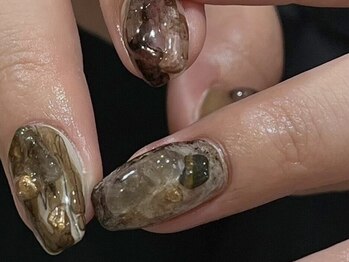 オル(Or.)の写真/大人女性の為の洗練されたシンプルネイルをご提供いたします。オフィスでも浮かない上品な指先に。