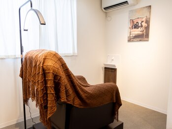 HAILEY Beauty Salon【8月下旬 OPEN(予定)】の写真/はじめてのまつ毛施術も、丁寧なカウンセリングで安心して施術をうけていただけます。