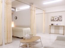 クレッセント(Crescent)の雰囲気（ペアでもご来店も可能です♪清潔感のある空間でリラックス♪）