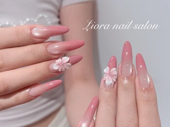 リオラ(Liora)/大人気グラデーションネイル