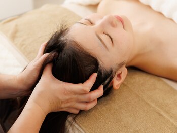 メリア たまプラーザ(Meli'a)の写真/頭からつま先まで、全身を根本から整える贅沢ケア!整体要素が強い新感覚ヘッドスパで疲れを完全リセット★