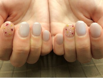 プラハネイル(+HER 美甲)/押し花×シェル