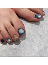 ヴィヴィアンビューティ ネイルアンドアイ Viviean Beauty Nail & Eye/ニュアンスフットネイル