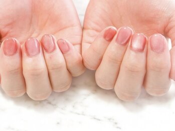 リリー(Lilly)/マグネットネイル