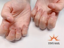 トヨネイル(TOYO NAIL)/マットフレンチぷっくりフラワー