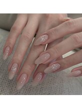 エミー(emmi)/