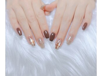 ルアナ シャルム(luana-sharm)