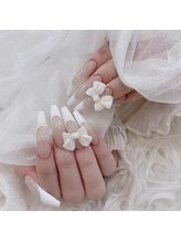 リンドネイル バイ モカ アンド ララ(Lind nail by moca and LaLa)/白フレンチ