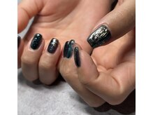 モツヲネイル(motsu.O! NAIL)の雰囲気（アートを多数用いた種類豊富な定額多し★横浜ニュアンス）