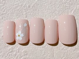 桜ネイル　キラキラ　ホロ