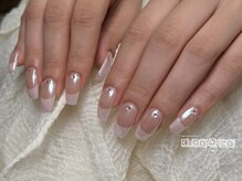 シェノエ ネイルズ(Chenoe Nails)/ミラーフレンチネイル