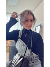 アートサロンロジーナ(Art Salon ROSINA) 高塚 佳緒理