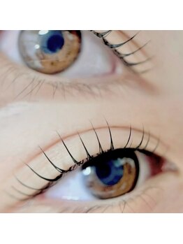 エルノ イケブクロ(elno ikebukuro)/瞼が重い方や一重の方も◎