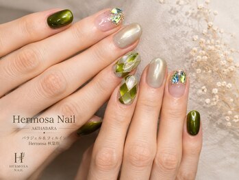 エルモサ 秋葉原(Hermosa)/マグネット/緑ネイル