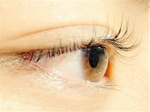 ナーディ 藤沢(Nadi)/どの角度から見ても目元美人に。