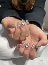 ジョリ チュン(JOLIE TRUONG)/