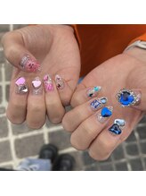 カートゥーン(CARTOON)/