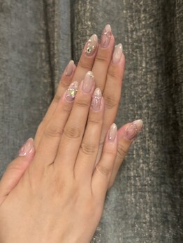 ロック(ROCK)の写真/お仕事ネイル等、上質で品のあるシンプルデザイン多数！大人女性リピート率◎丁寧な施術でモチの良さも◎