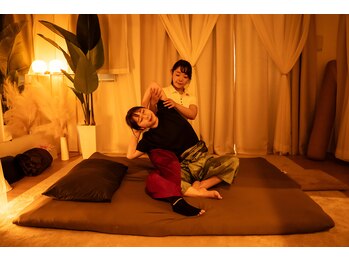 シファ(Sifa)/首～側頭部 肩～肩甲骨 背中 
