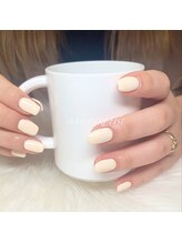 アムルーズ(Amoureuse)/ホワイトネイル♪