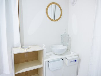 ホワイトニングショップ 船橋店/ 【店内】ホワイトニング船橋