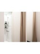 ライザップ 梅田店(RIZAP)/清潔感のあるシャワールーム