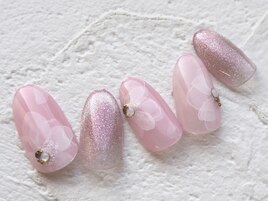 ちゅるんとピンクのお花アート