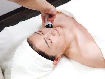 トータルエステティック レイ(Lay)/ハイパーフェイシャル